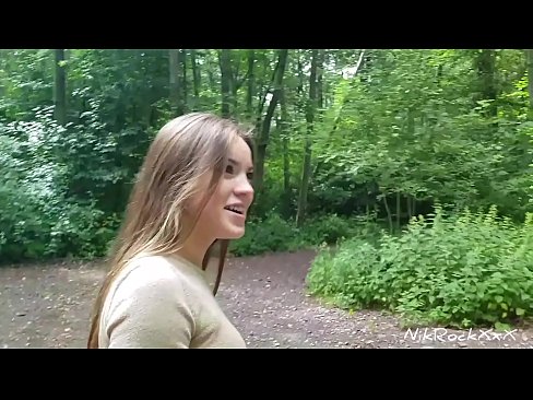 ❤️ Li vaig suggerir a l'Evelina que fotéssim en un lloc públic! Ella va dir que sí. Llavors la vaig follar pel cul i la vaig correr a la boca. Llavors es va enfadar. Súper sexe a nosaltres ca.muitohentai.ru ❤